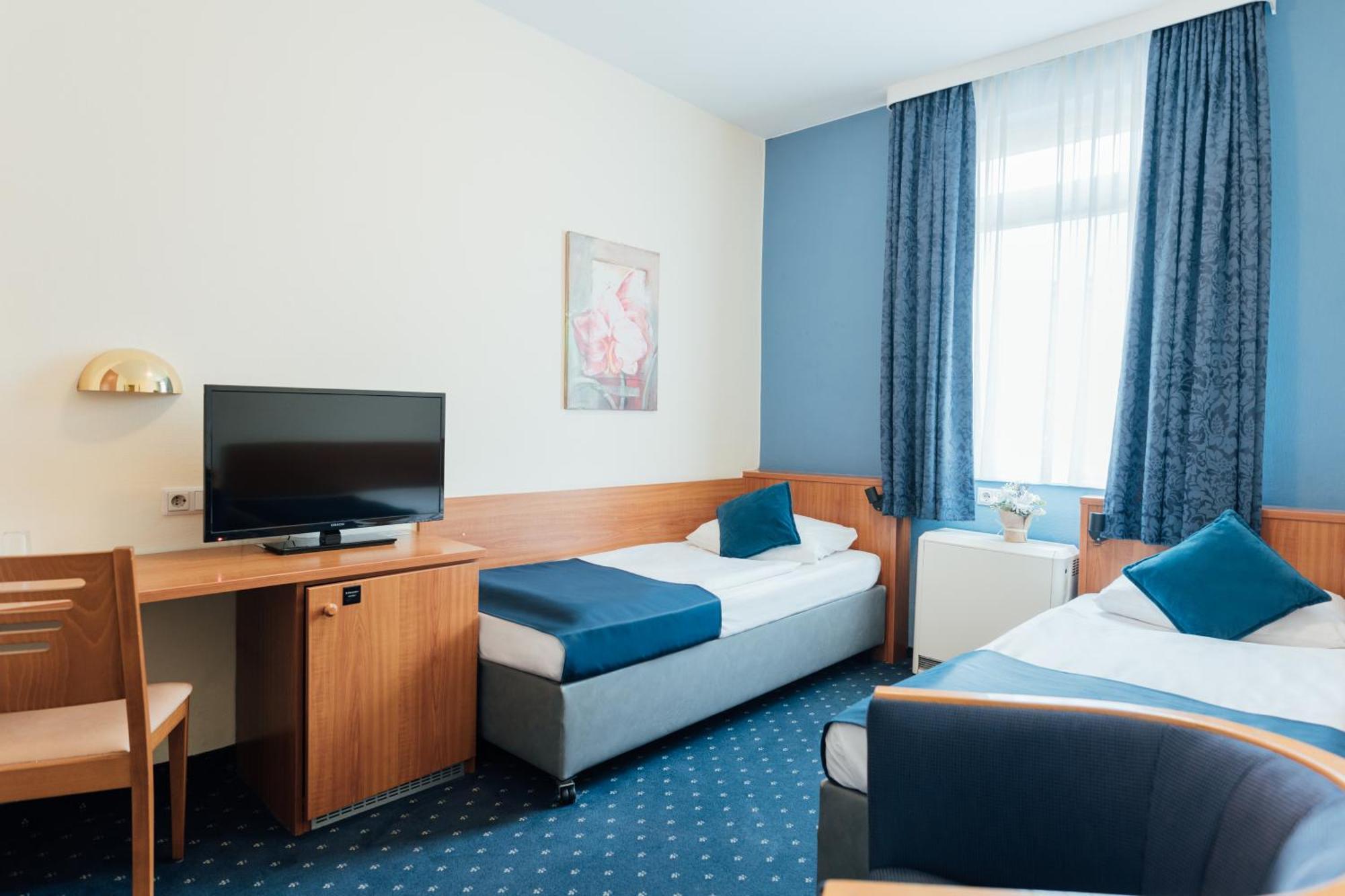 Hotel Commerz Hamburg Exterior photo